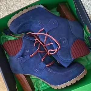 NWT Tommy Hilfiger Boots!